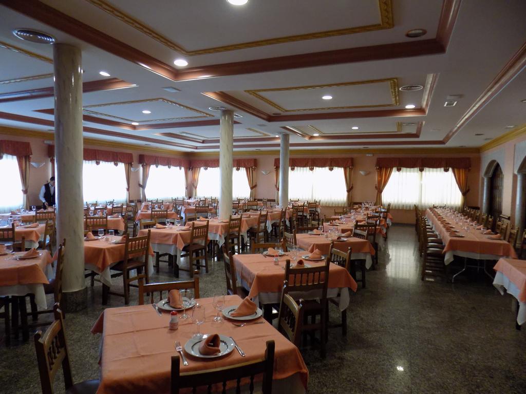 Casa de hóspedes Hostal Amigo 2*